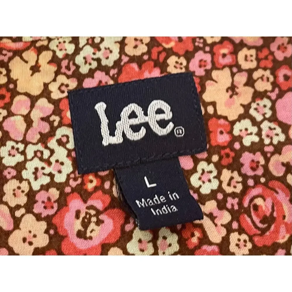 Lee Red Floral Short Sleeve Button Down Shirt, Band Collar, Cottage, Size L